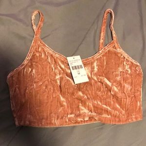 Fashion nova crop top
